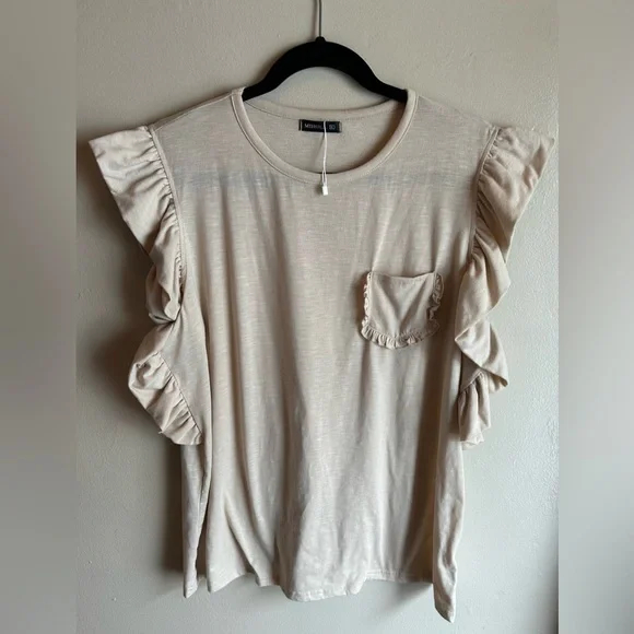 Women’s Ruffle Top - Picture 5 of 5